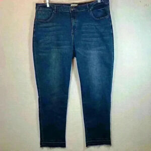 Chicsoul Jeans Blue Women’s Size 24 High Rise Straight Medium Wash